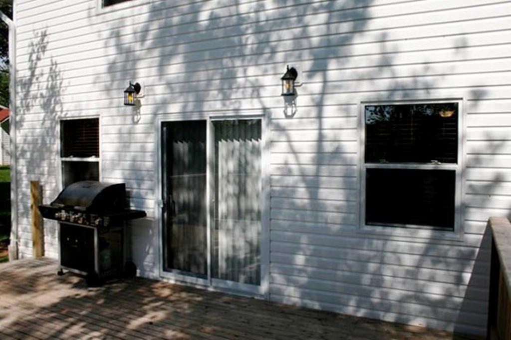 Lanes Riverhouse Inn&Cottages Montague Zimmer foto
