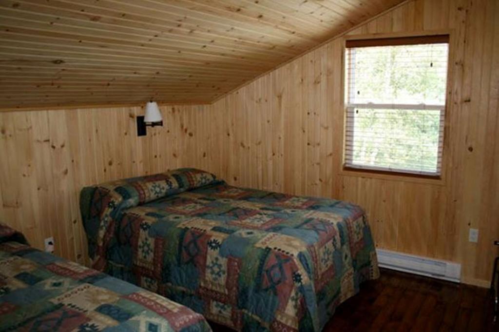 Lanes Riverhouse Inn&Cottages Montague Zimmer foto