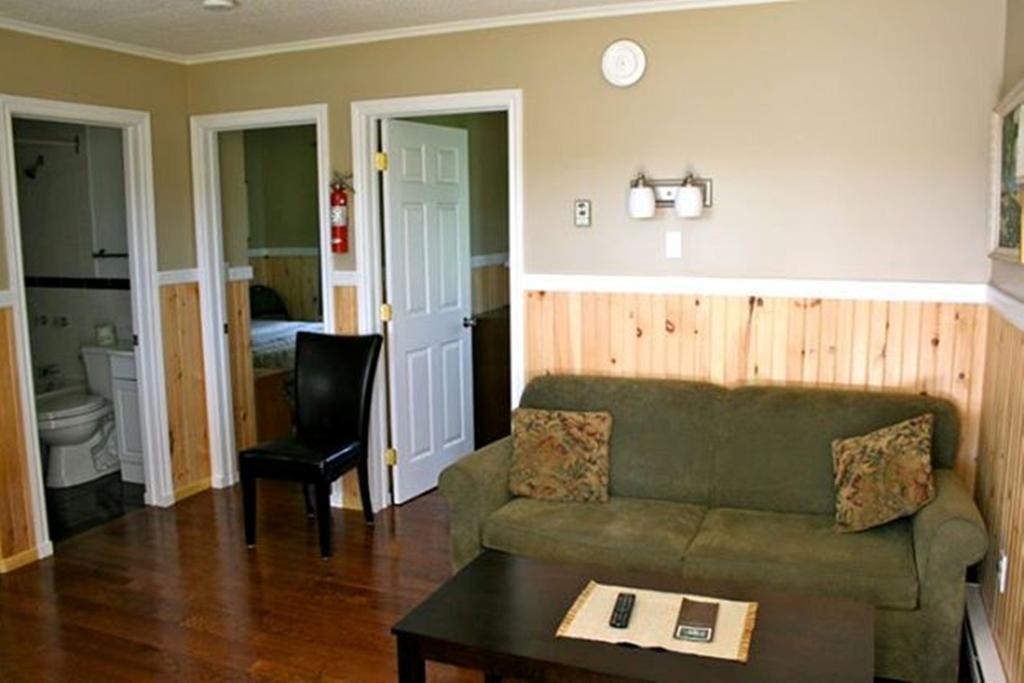 Lanes Riverhouse Inn&Cottages Montague Zimmer foto