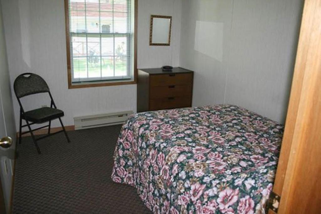 Lanes Riverhouse Inn&Cottages Montague Zimmer foto