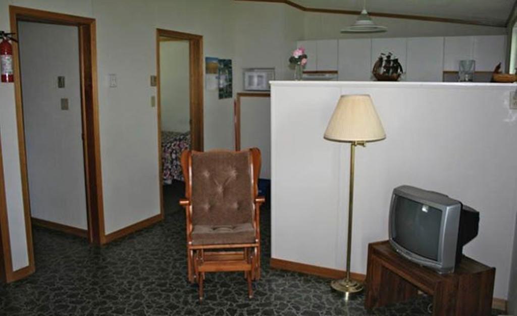 Lanes Riverhouse Inn&Cottages Montague Zimmer foto